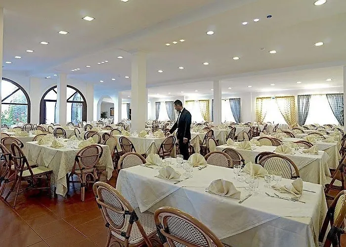 Resort Villaggio Le Palme 3*