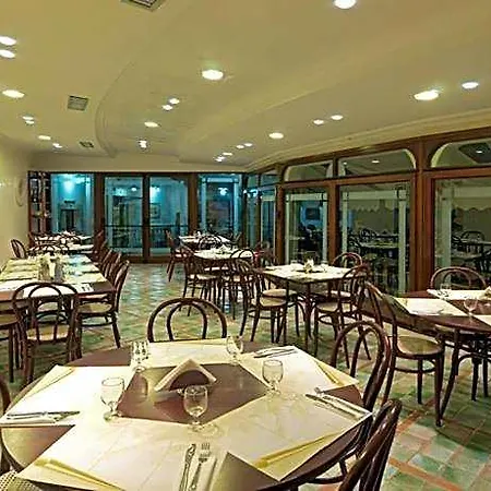 Villaggio Le Palme 3*